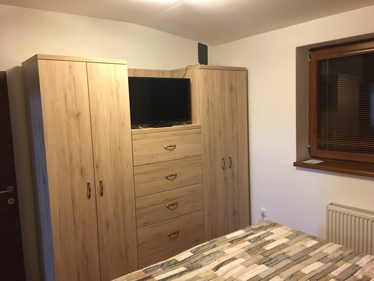 image-0-02-05-a43f12e575f32a8f341f9096012199dd692c9c554f92a8d7e0ddc4d8db91a119-v